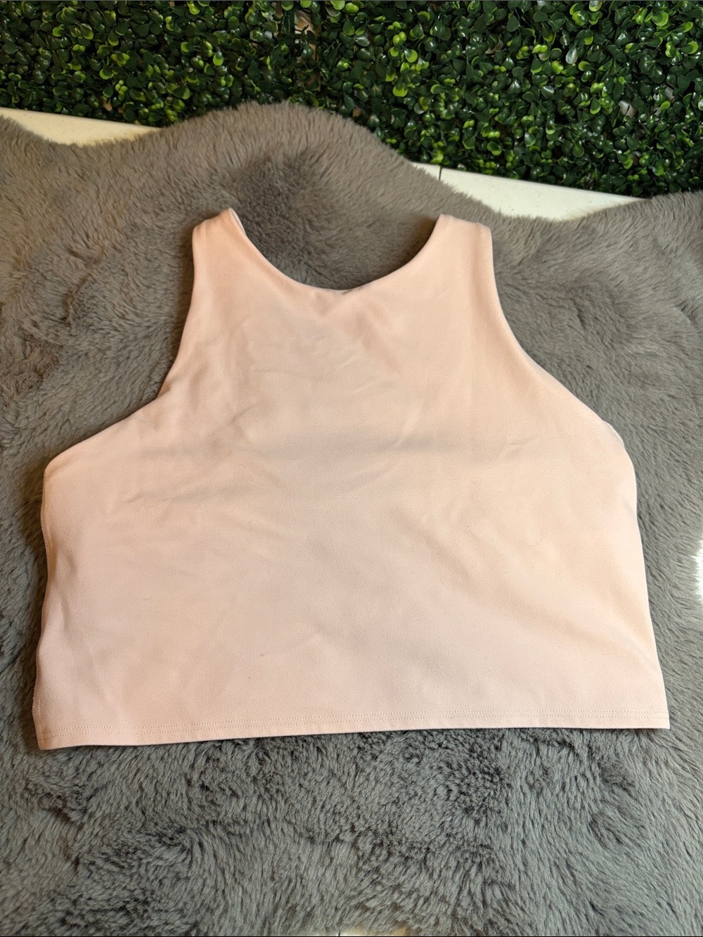 Athleta Light Pink Sleeveless Crop Tank Size Medium